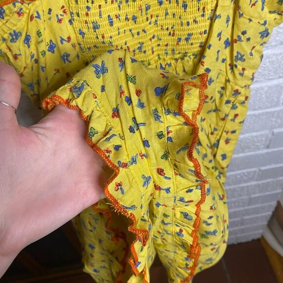 Urban Outfitters Betti Print Linen Blend Floral Romper Shorts Yellow Size XS - Picture 8 of 9